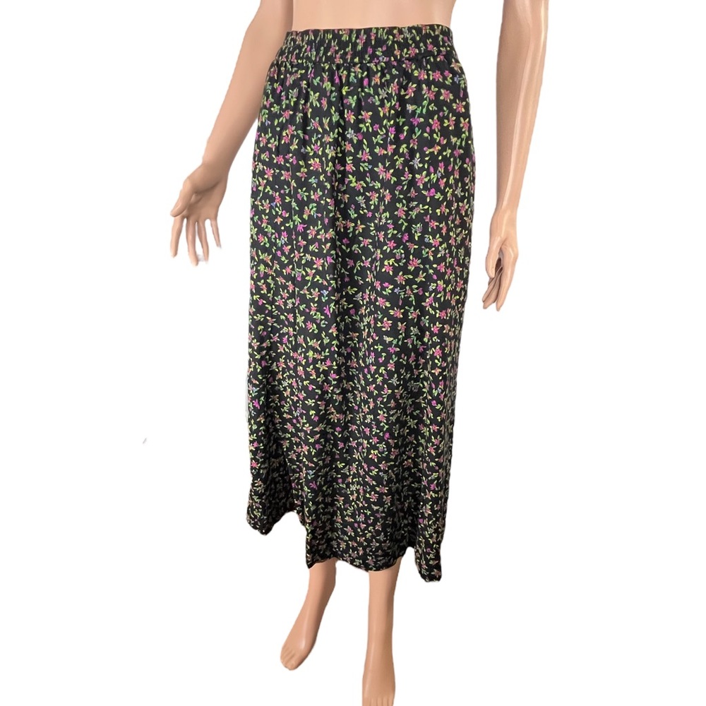 Liz Claiborne Black Floral Midi Skirt - Picture 4 of 10
